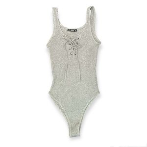 NWOT Ribbed Tie Front Gray Bodysuit Women’s size M